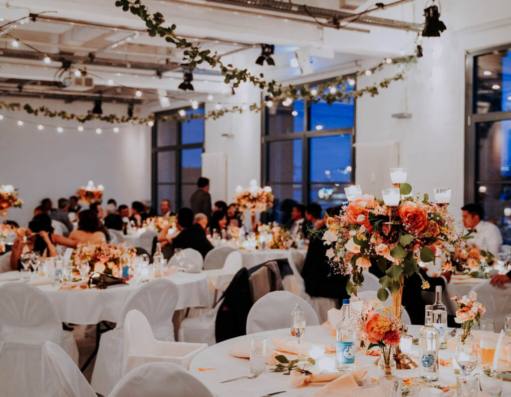 Hochzeit, Location Altonaer Kaispeicher, Hochzeittische