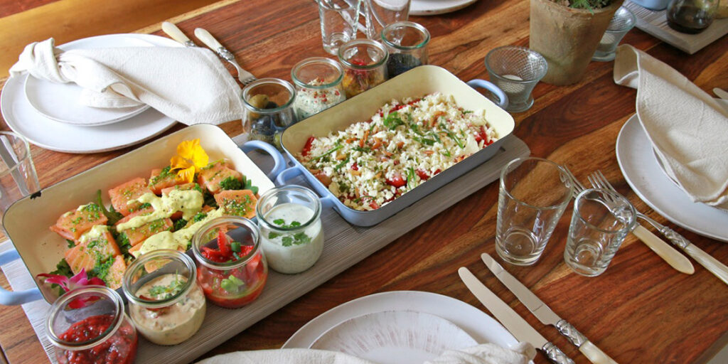 Menü Catering, gedeckter Tisch, Vesper Diner