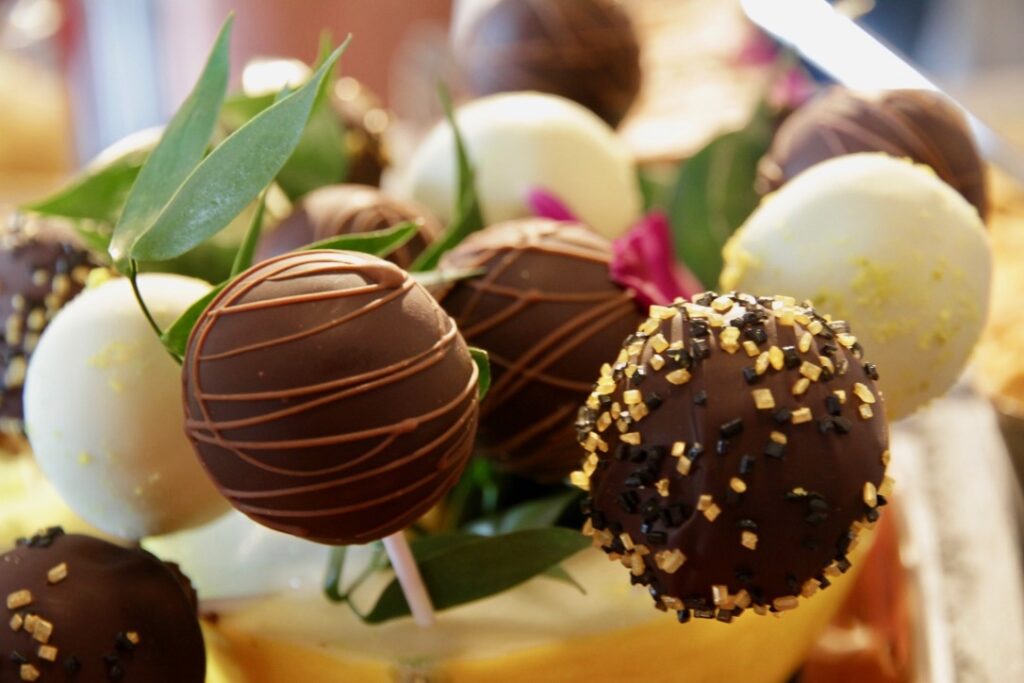 Hochzeitsfeier, Catering, Cakepops Schokolade