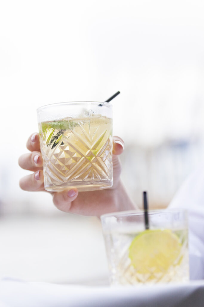 Sommerfest, Event, Catering, Drink mit Limette
