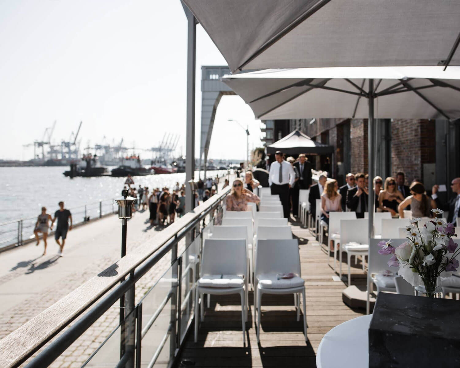 Hochzeit, Location, Terrasse an der Elbe
