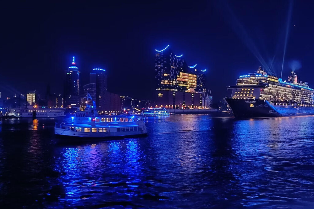 Grosser Michel, Eventschiff